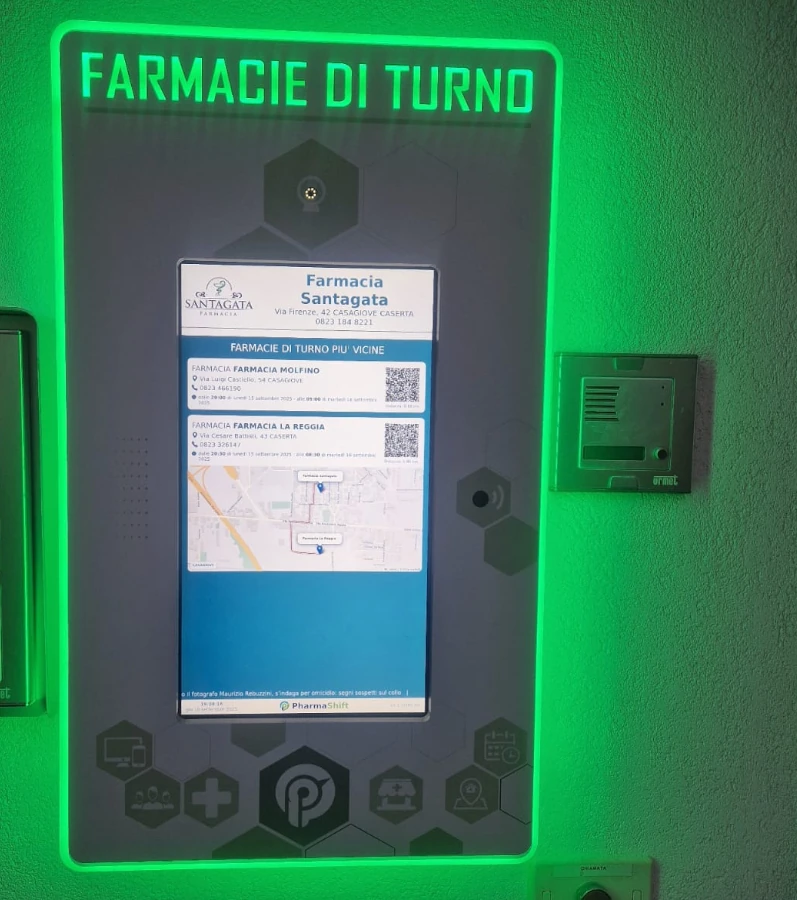 Bacheca turni digitale vista laterale